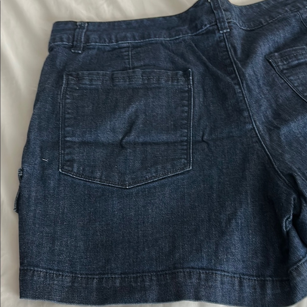 White House Black Market Blue Cargo Shorts - Picture 7 of 12